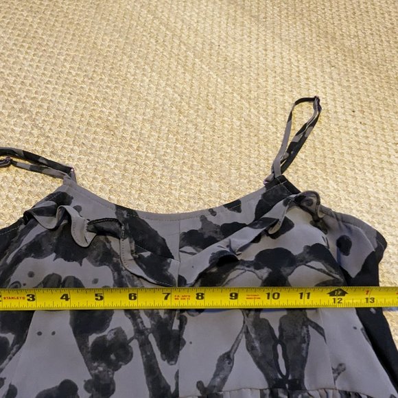 Urban Outfitters Kimchi Blue grey dress with black ink/watercolor pattern - Picture 8 of 12